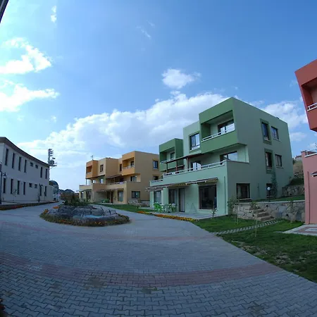 Ceylan Termal Saglikli Yasam Koyu